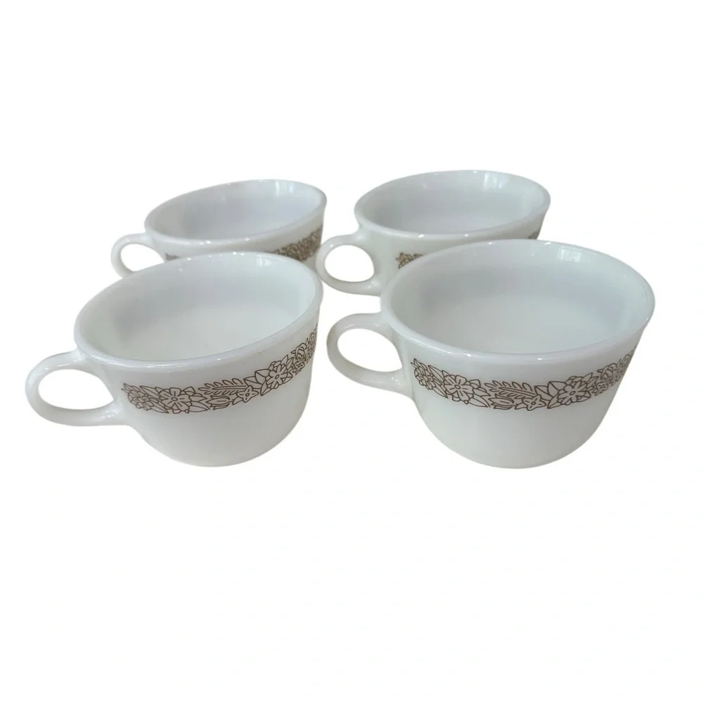Pyrex woodland brown